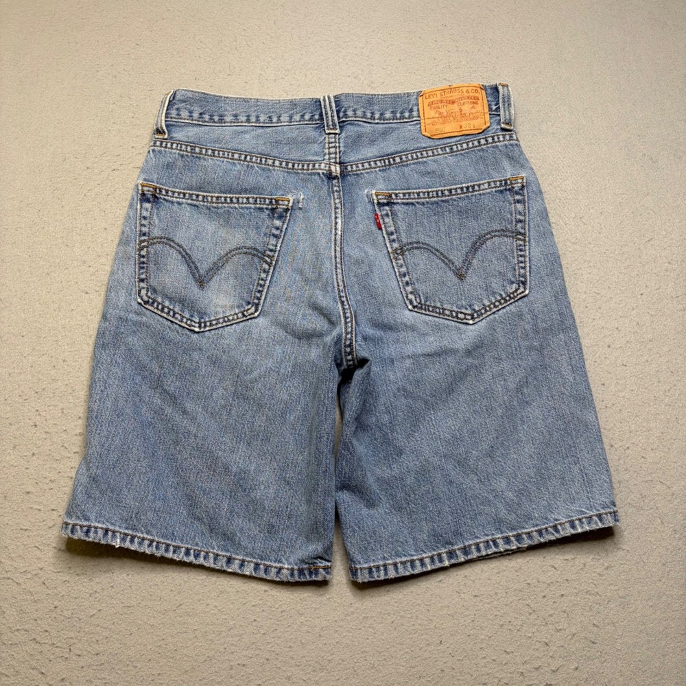 Levi's 550 Denim Shorts Mens 32 Blue Relaxed Fit Y2K Distressed Light Wash